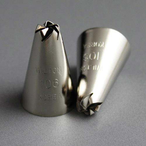 Wilton No.106 Drop Flower Decorating Icing Tip