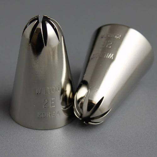 Wilton No. 2E Drop Flower Decorating Icing Tip