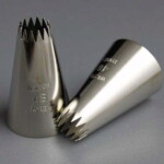 Jem No.4B Large Open Star Decorating Tip (1)