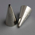 Wilton No.55 Round Decorating Tip (1)