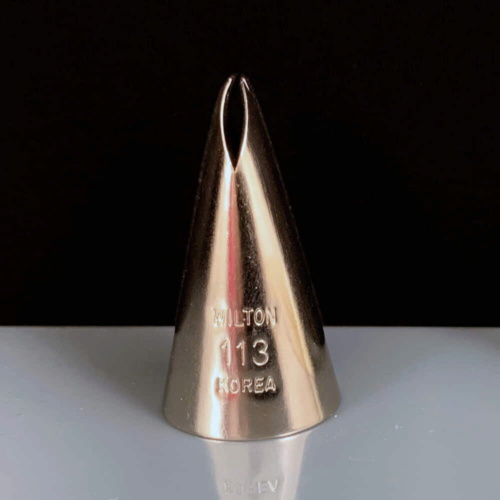 Wilton No. 113 Large Leaf Decorating Tip (1)