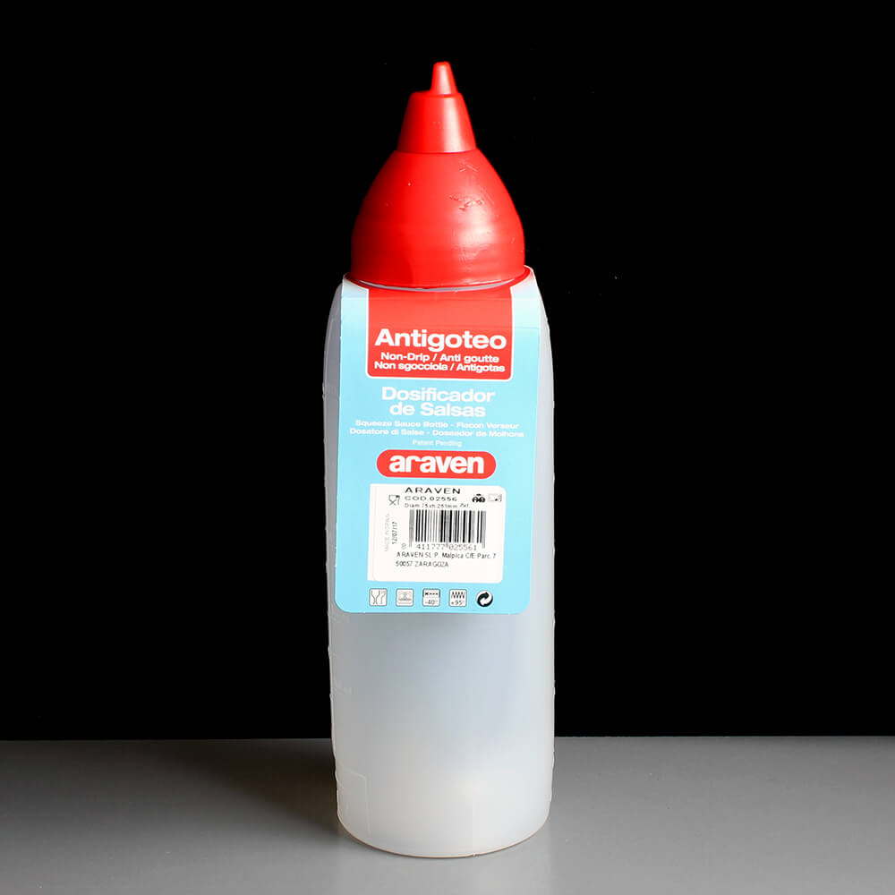 Araven 750ml Non Drip Plastic Squeeze Bottle Red Nozzle