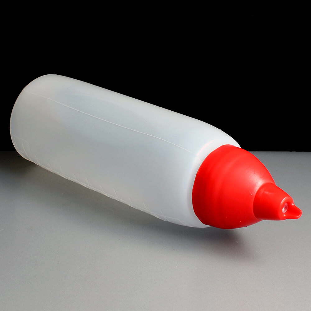 Araven 750ml Non Drip Plastic Squeeze Bottle Red Nozzle