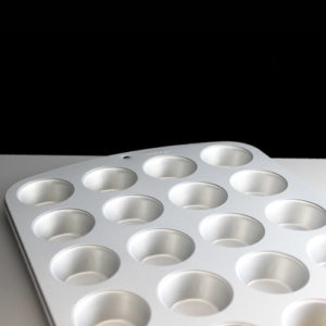 Wilton 24 Cup Mini Muffin Tin