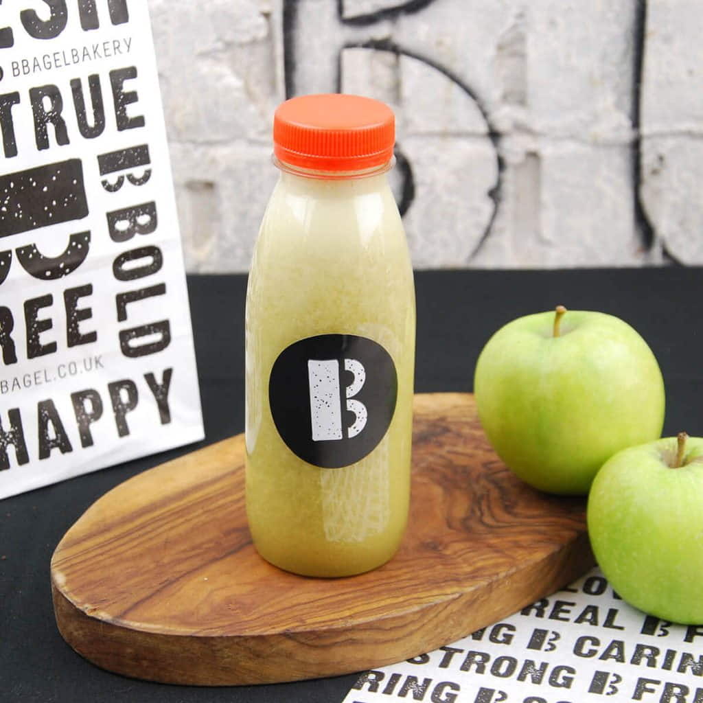 BBagel Bakery Fresh Apple Juice 330ml